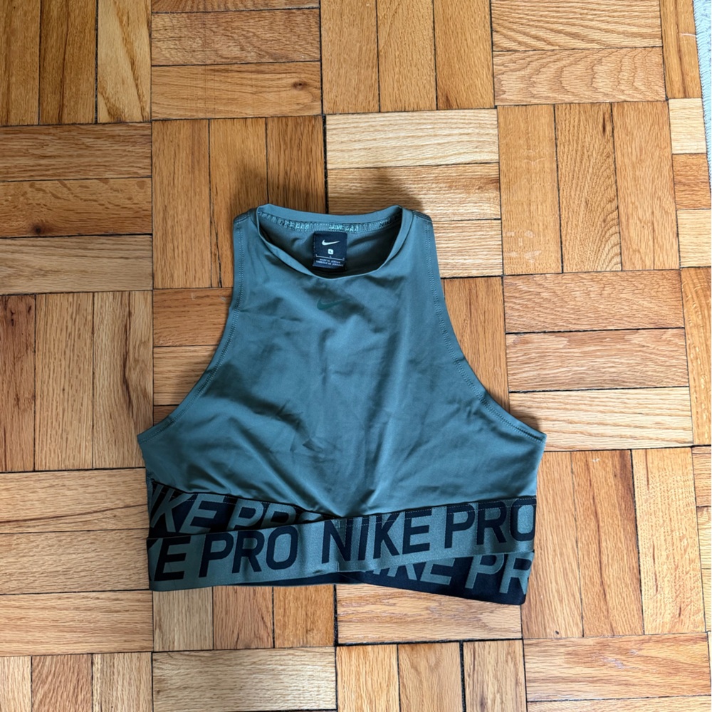 Nike Women's Green Crop Top